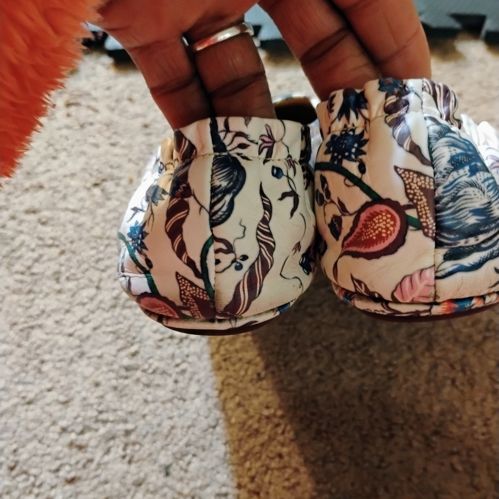 Tory Burch Minnie Travel Ballet Flats Floral - Picture 2 of 11